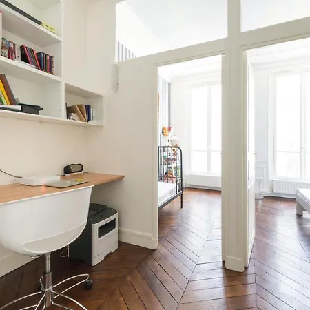 Appartement Chaussee De La Muette